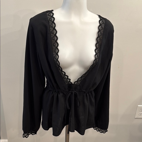 SHEIN Tops - SHEIN Medium Black Lace Trim Tie Detail Blouse